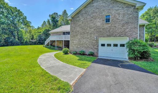 Photo #32 of 430 Watt Abbitt Road, Appomattox, VA 22.3 acres