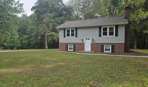 Photo #1 of 1409 High Street, Farmville, VA 0.4 acres