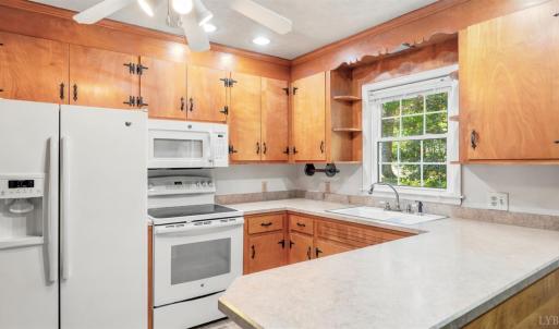 Photo #8 of 324 Charldon Road, Lynchburg, VA 1.3 acres