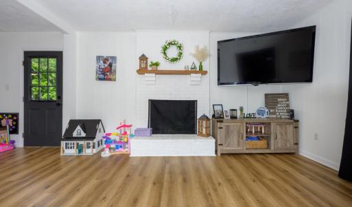 Photo #3 of 1020 Mohawk Road, Long Island, VA 0.8 acres