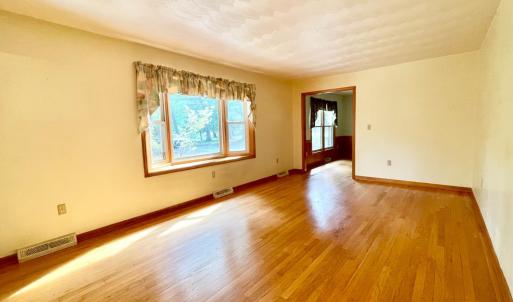 Photo #4 of 129 Foxwood Drive, Goode, VA 1.5 acres