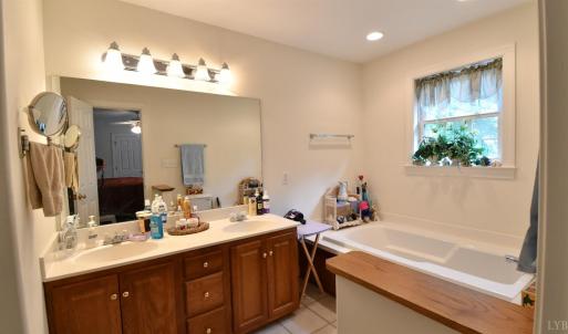 Photo #42 of 544 Lady Slipper Lane, Lynchburg, VA 0.4 acres