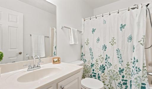 Photo #5 of 341 Blackhawke Drive, Lynchburg, VA 0.2 acres