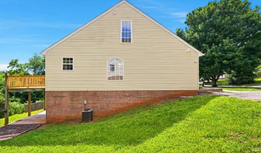Photo #28 of 341 Blackhawke Drive, Lynchburg, VA 0.2 acres