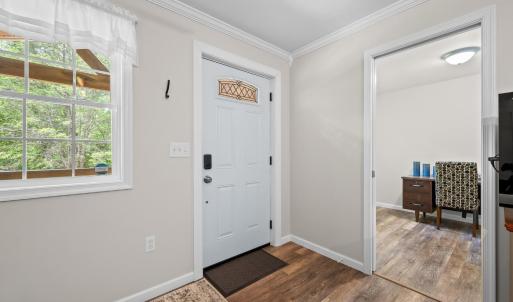 Photo #9 of 11767 James River Road, Shipman, VA 1.3 acres