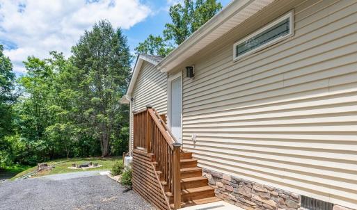 Photo #28 of 11767 James River Road, Shipman, VA 1.3 acres