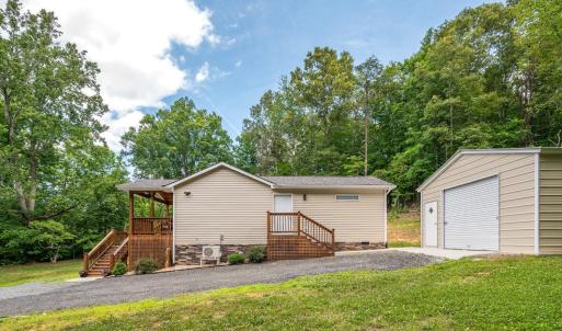 Photo #32 of 11767 James River Road, Shipman, VA 1.3 acres