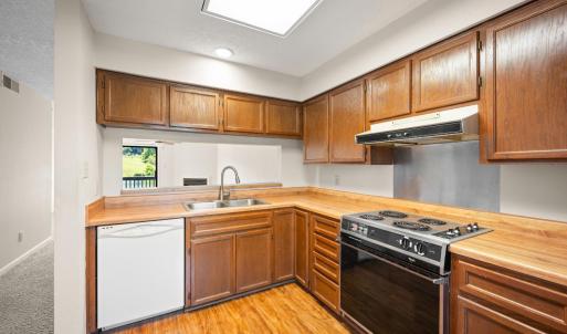 Photo #7 of 2412 Deer Run, Forest, VA