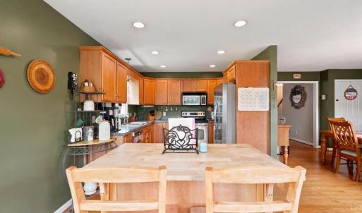 Photo #12 of 18 Stallion Court, Concord, VA 0.5 acres