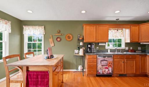 Photo #11 of 18 Stallion Court, Concord, VA 0.5 acres