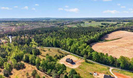 Photo #42 of 9041 Stonewall Road, Appomattox, VA 2.2 acres