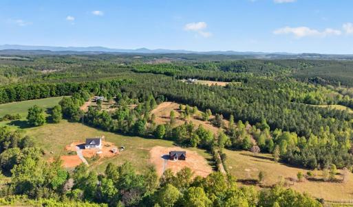 Photo #46 of 9041 Stonewall Road, Appomattox, VA 2.2 acres