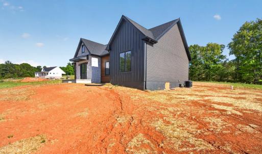 Photo #40 of 9041 Stonewall Road, Appomattox, VA 2.2 acres