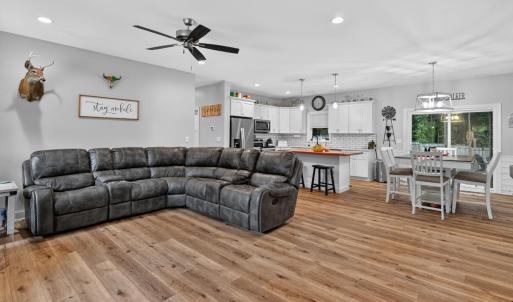 Photo #5 of 4320 Lewis Ford Road, Brookneal, VA 2.3 acres