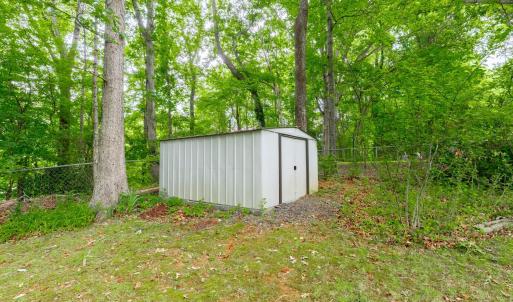 Photo #43 of 1216 Cedar Hill Drive, Lynchburg, VA 0.5 acres