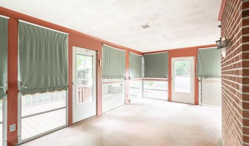 Photo #9 of 1216 Cedar Hill Drive, Lynchburg, VA 0.5 acres