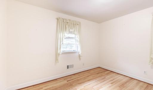 Photo #19 of 1216 Cedar Hill Drive, Lynchburg, VA 0.5 acres