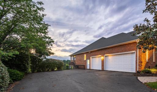 Photo #5 of 1368 Jefferson Drive West, Forest, VA 1.3 acres