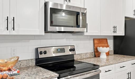 Photo #9 of 1300 Stoney Ridge Boulevard, Forest, VA