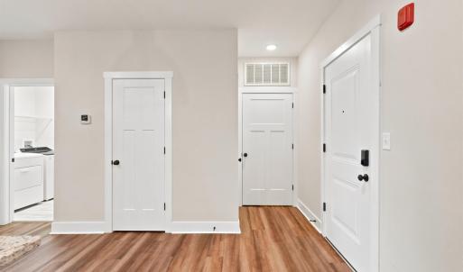 Photo #24 of 1300 Stoney Ridge Boulevard, Forest, VA