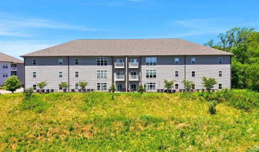 Photo #36 of 1300 Stoney Ridge Boulevard, Forest, VA