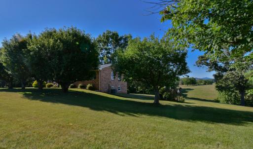 Photo #9 of 6481 Stewartsville Road, Moneta, VA 4.8 acres
