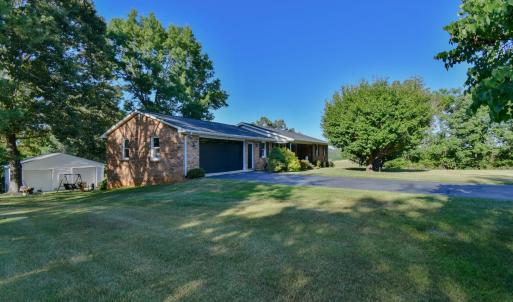 Photo #5 of 6481 Stewartsville Road, Moneta, VA 4.8 acres