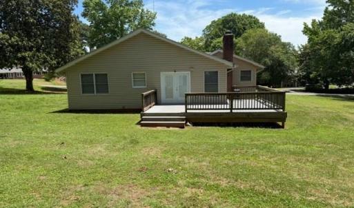 Photo #3 of 212 Virginia Avenue, Farmville, VA 0.7 acres