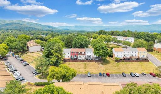 Photo #38 of 4624 Dyer Court, Roanoke, VA 0.1 acres