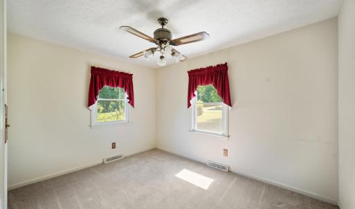 Photo #19 of 124 Jonathan Street, Madison Heights, VA 1.1 acres