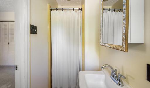 Photo #18 of 124 Jonathan Street, Madison Heights, VA 1.1 acres