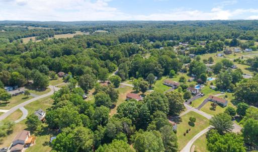 Photo #48 of 124 Jonathan Street, Madison Heights, VA 1.1 acres
