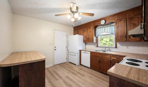 Photo #7 of 124 Jonathan Street, Madison Heights, VA 1.1 acres