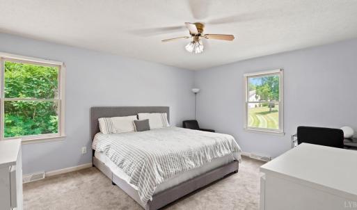 Photo #16 of 419 Holly Hills Drive, Altavista, VA 0.7 acres