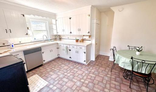 Photo #9 of 226 7th Street, Madison Heights, VA 0.8 acres