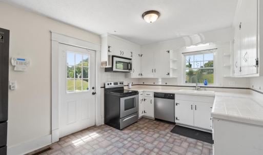 Photo #7 of 226 7th Street, Madison Heights, VA 0.8 acres