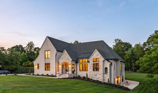 Photo #2 of 111 Waterton Drive, Lynchburg, VA 2.3 acres
