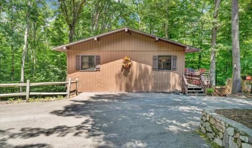Photo #6 of 1842 Thomasson Lane, Goodview, VA 1.1 acres