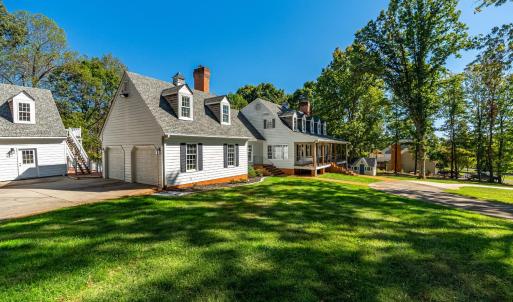 Photo #1 of 207 Fox Runn Dr, Lynchburg, VA 2.3 acres