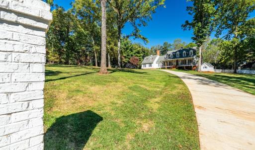 Photo #10 of 207 Fox Runn Dr, Lynchburg, VA 2.3 acres