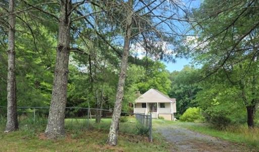 Photo #5 of 1243 Thornbird Place, Huddleston, VA 5.0 acres