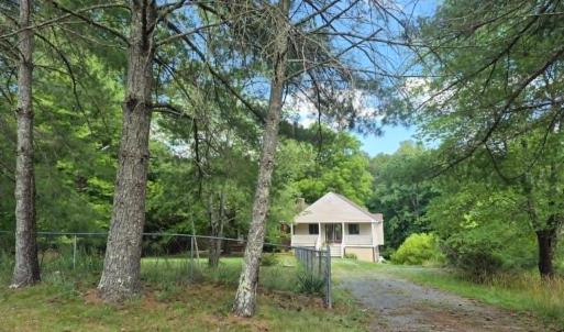 Photo #5 of 1243 Thornbird Place, Huddleston, VA 5.0 acres
