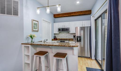 Photo #8 of 740 Laurelwood, Wintergreen, VA 0.1 acres