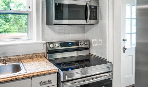 Photo #18 of 1111 Westview Drive, Lynchburg, VA 0.3 acres