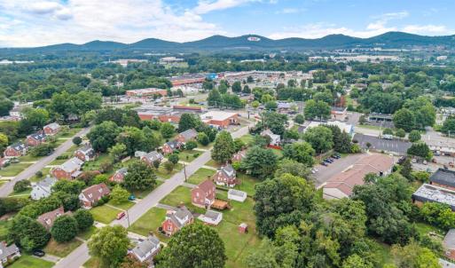 Photo #45 of 1111 Westview Drive, Lynchburg, VA 0.3 acres
