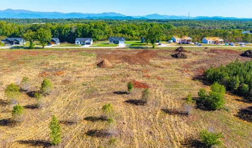 Photo #4 of 154 Fox Hall Drive, Amherst, VA 1.2 acres