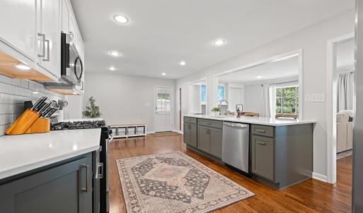 Photo #7 of 5104 Wedgewood Road, Lynchburg, VA 0.5 acres
