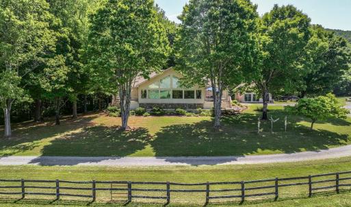 Photo #31 of 1361 Hurricane Creek Road, Big Island, VA 22.3 acres