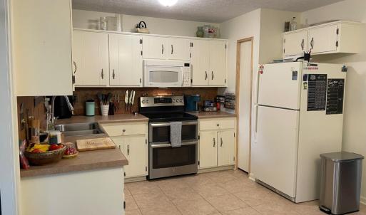 Photo #14 of 1002 Oxford Point, Lynchburg, VA 0.5 acres