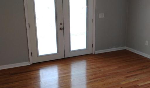 MAIN LEVEL DEN